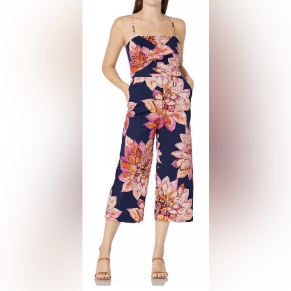 Trina Turk Floral Navy Jumpsuit
Sz 2